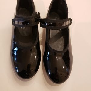 Tap shoes